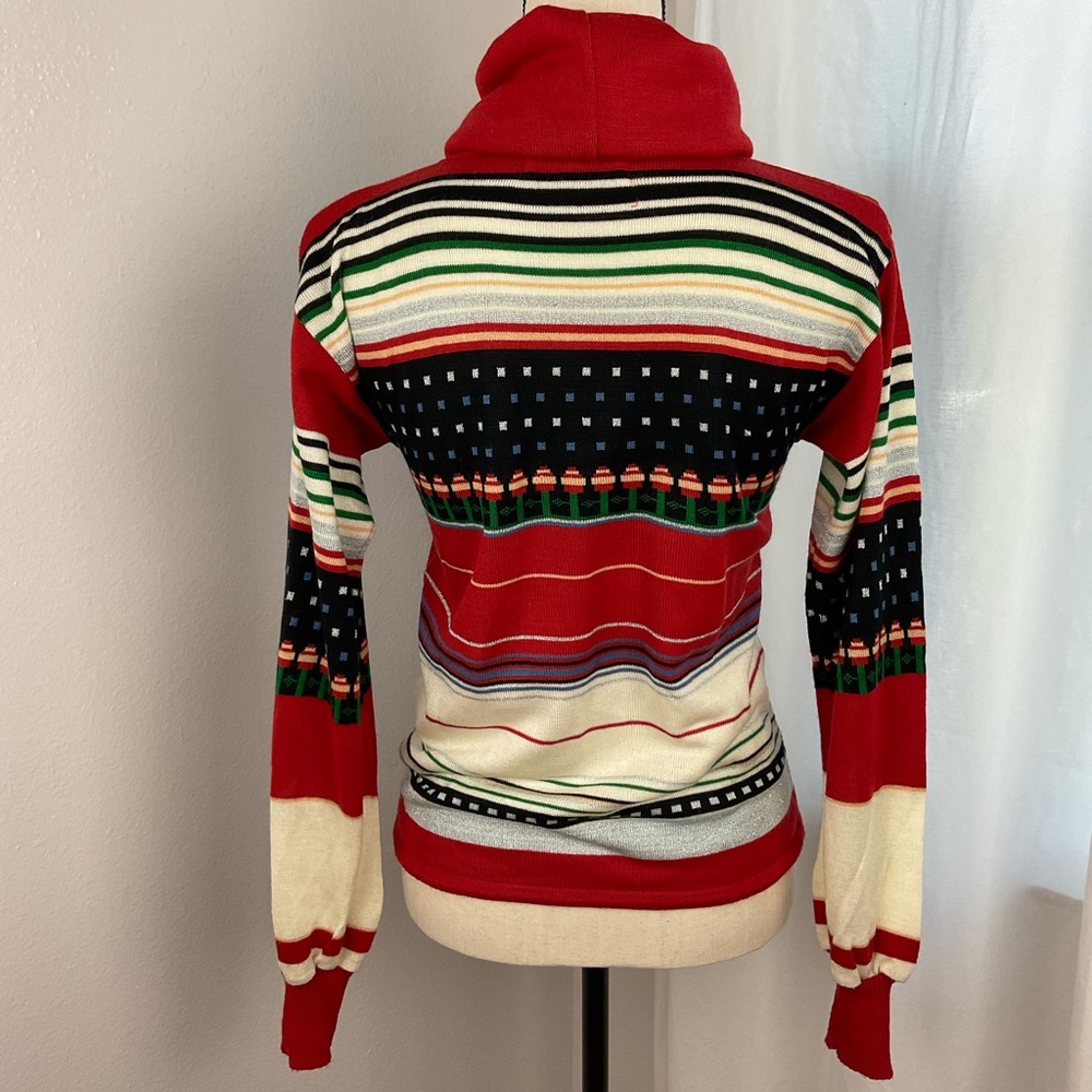 Vintage cowl neck‎ pullover sweater top - Picture 2 of 5